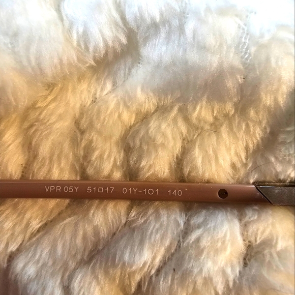 Prada eyeglasses - Picture 7 of 7